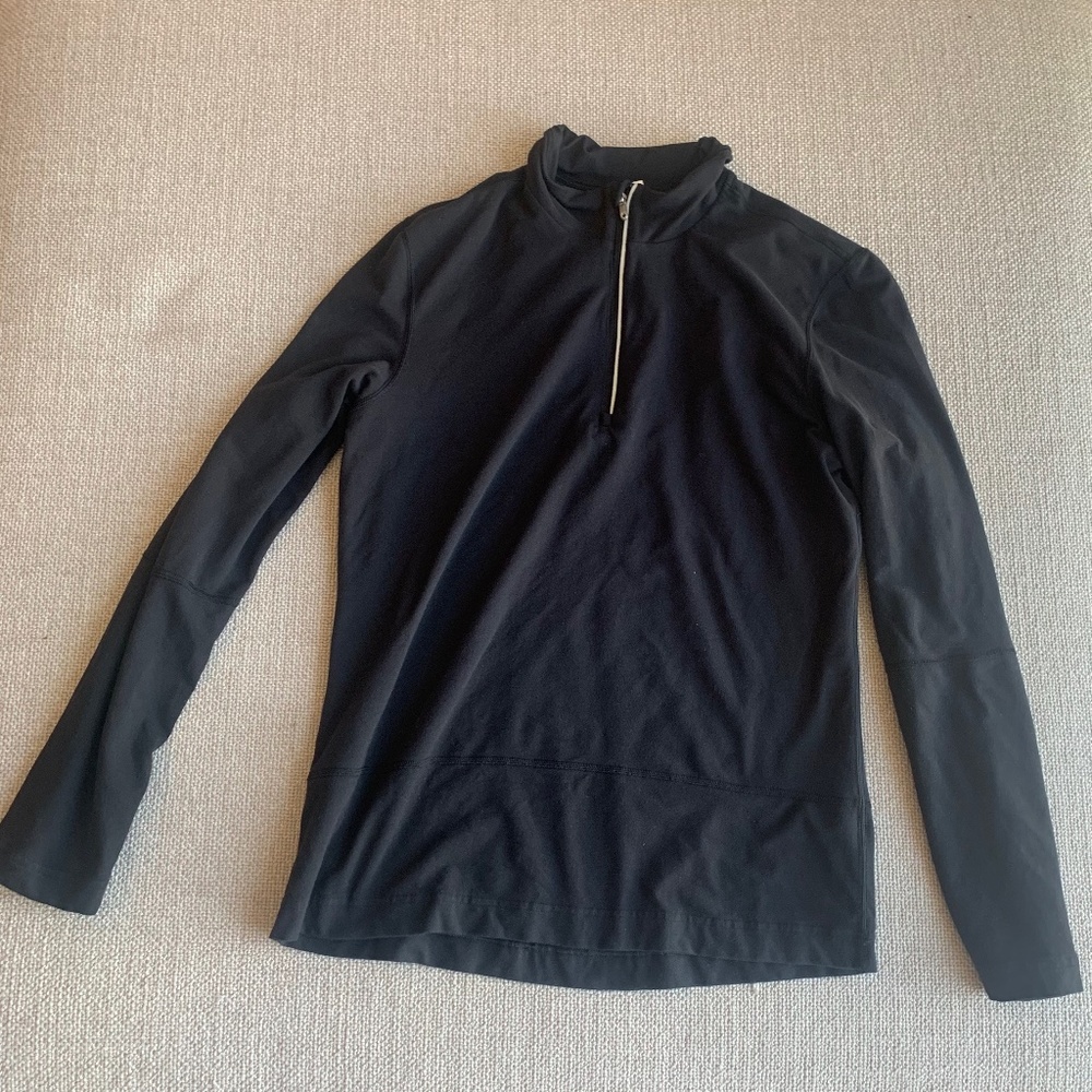 Lululemon black half zip, men's large